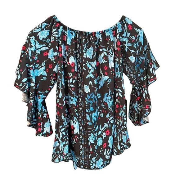 Off the Shoulder Tie Front Top - Picture 2 of 4